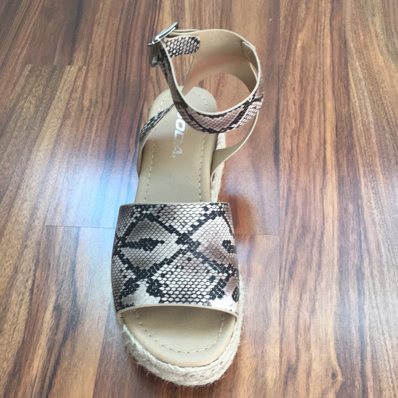 Python Print Soda Platforms - Picture 2 of 4